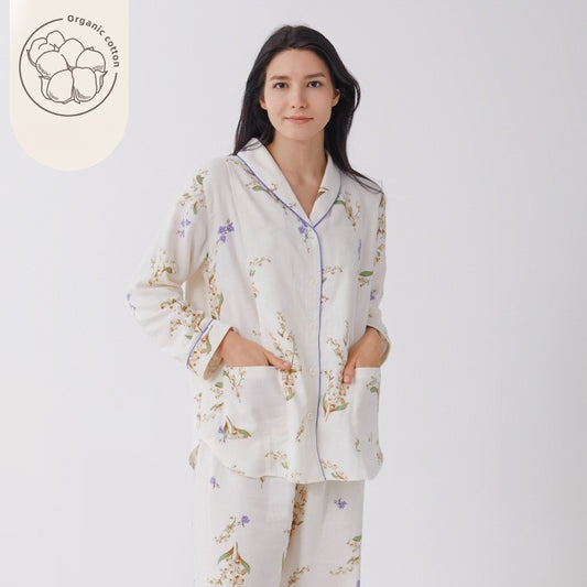 model wearing organic cotton maternity pajama set 